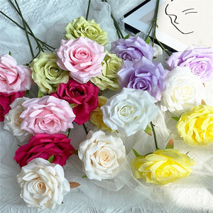 Arreglo Floral para Boda, Simulación de Rosas de Seda de 3 Cabezas, Flores Artificiales al por Mayor para el Día de San Valentín, Decoración del Hogar para Bodas - Product Image 1