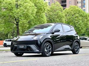 รถยนต์พลังงานใหม่มือสอง ปี 2025 Byd ระยะทางวิ่ง 405 กม. เกียร์อัตโนมัติ เบาะหนัง ยาง R16 รถแฮทช์แบ็กสุดเท่ - Product Image 1