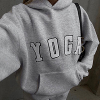 Nouveau Sweat-shirt décontracté gris pour femme, brodé de lettres de yoga, imprimé, coupe ample, hiver, style hip-hop, doublé, tricoté, à col ouvert