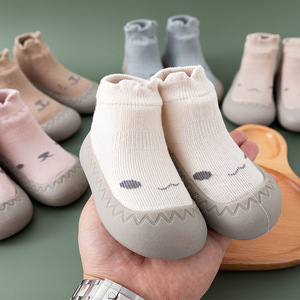 Chaussons pour bébé Chaussures de marche antidérapantes respirantes avec semelle souple en caoutchouc Baskets pour garçons et filles - Product Image 1
