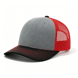 Gorra Trucker Estilo Richardson 112, Color Gris Jaspeado, Malla Roja Delantera, Visera Negra, Personalizable con Logotipo, Ajustable, para Exteriores - Product Image 2