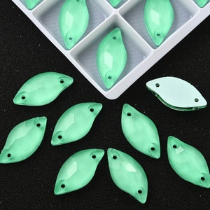 OLeeya Nuevo Cristal de Estrás Verde Fluorescente Neón Cósmico de Base Plana para Coser, Pedrería de Cristal para Joyería - Product Image 6
