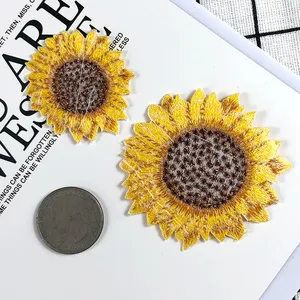 Sacchetti di Jeans ferro su tessuto a trasferimento termico Appliques distintivo fatto a mano toppe di girasole ricamate per abbigliamento