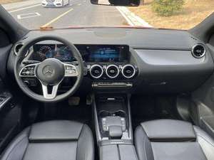<span class=keywords><strong>Mercedes</strong></span>-Benz GLA 2020 <span class=keywords><strong>180</strong></span> 1.3T Turbocompressé, transmission automatique R18 avec toit ouvrant panoramique, conduite à gauche, sièges en cuir - Product Image 4