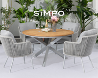 Ensemble de meubles d'extérieur modernes et légers SIMPOLIFESTYLE, ensemble de salle à manger de luxe pour jardin TOMA, table ronde en aluminium et teck pour balcon