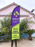 Drapeau publicitaire personnalisé en polyester imprimé numériquement, résistant au vent (35 mph), avec mât en fibre de carbone et kit de matériel complet