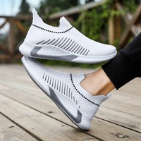 Chaussures décontractées pour hommes avec lumières LED, légères, respirantes, en mesh, à enfiler, nouvelles chaussures pour hommes