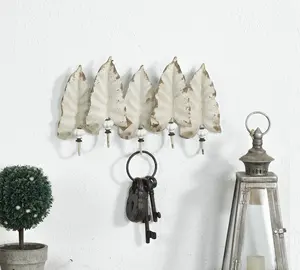 Handmade Metal Craft Cast Iron Leaf Three Hooks For Home Decor Wall Mounted Coat Key Hooks Hanging Key Hanger