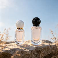 Flacon de parfum carré vide de luxe 30ml 50ml 100ml en verre avec pompe pulvérisatrice, couvercle en aluminium et boîte cadeau pour emballage cosmétique haut de gamme