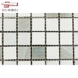 Carrelage de mosaïque en <span class=keywords><strong>verre</strong></span> poli, <span class=keywords><strong>blanc</strong></span> et gris, texture givrée, piscine, 9 pièces - Product Image 2