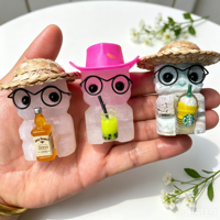 Figurine de dessin animé sculptée en pierre semi-précieuse naturelle avec lunettes, chapeau et mini-accessoires pour boissons