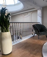 Balustres en spirale dorés pour escalier français, design en aluminium durable pour intérieur, appartements et villas