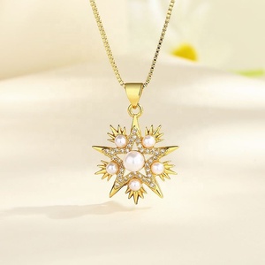 Colliers pour femmes en or 18 carats avec pendentifs étoiles en zircon cubique 3A et perles, vente en gros - Product Image 3