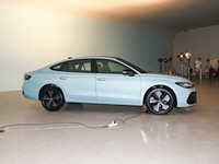 2025 pour Volkswagen pour P-assat Pro Gasoline Sedan Executive Edition avec voiture à grande vitesse à haut rendement énergétique