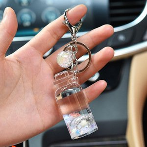 Mini Acrylic Chai Trà Sữa Keychain Với Nhấp Nháy <span class=keywords><strong>Led</strong></span> Ánh Sáng Long Lanh Lỏng <span class=keywords><strong>Keyring</strong></span> Cho Cặp Vợ Chồng Ba Lô Mặt Dây Chuyền Keychain - Product Image 4
