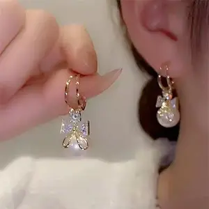 DAIHE 2023 Wholesale Price Korea Style Earrings Women Luxury Fashion Jewelry Pearl Zircon Earrings