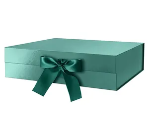 Premium Materials Easy Assembled Paper Boxes Cosmetics Packaging Box Green Magnetic Gift Box with Ribbon