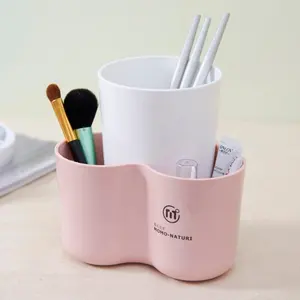 专业环保塑料化妆化妆品包整理包桌面铅笔蜡笔盒