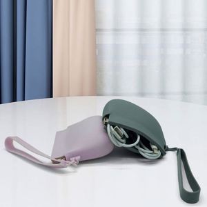 Monedero de silicona impermeable para exteriores al por mayor con cremallera, para maquillaje, llaves, monedas, estuche para dentaduras postizas, almacenamiento de cosméticos y contenedor de alimentos - Product Image 6