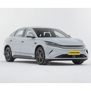 BYD Qin L EV Edizione Leading, Berlina Elettrica a 4 Porte e 5 Posti con Guida Intelligente, Nuova Energia, Autonomia di 700 km - Product Image 4