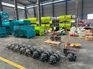 Máquina de Pellets para Alimento de Aves de Corral, Motor de 4 mm, Capacidad de 50-100 kg/h, Precio Directo de Fábrica, Henan - Product Image 4