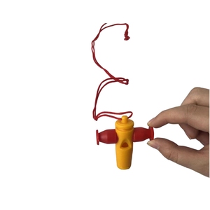Bán Buôn Nhạc Cụ Đồ Chơi Samba Còi Với Dây Buộc Nhựa <span class=keywords><strong>Mini</strong></span> Chữ Thập Samba Còi - Product Image 5