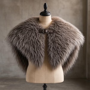 Fullyoung Capa de Hombro Unisex Medieval Vikinga de Piel Sintética de Poliéster, Chal con Cuello de Piel Renacentista para TV, Cine, Halloween, LARP y Cosplay - Product Image 6