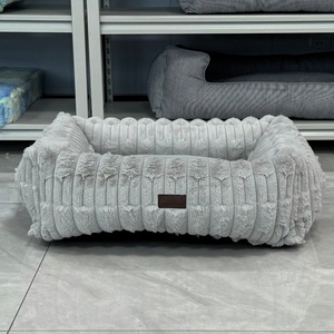 Rechteckiges Geripptes Plüsch-Haustierbett Warmes Ganzjahres-Katzen- und Hundebett Gemütliches Schlafnest Haustierbetten - Product Image 2