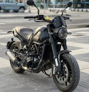 Leoncino 500 Scrambler, Motor Bicilíndrico en Paralelo de 499cc, Emisión IV, Altura del Asiento de 810mm, Iluminación LED Completa, Youshi Leoncino 500 Street - Product Image 2