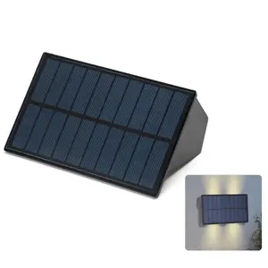 applique solaire LED noire, 2 lumières, 2700K, idéale pour l'éclairage extérieur, réglable et efficace, fournit une lumière d'ambiance et - Product Image 1