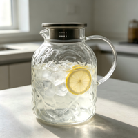 Carafe à eau moderne en verre borosilicate martelé avec couvercle filtrant, 1800 ml, grande capacité, résistante à la chaleur, pour boissons froides à la maison ou en extérieur