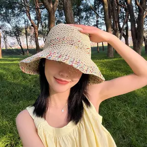 Kustom dilipat lebar penuh musim panas pantai jerami Crochet ember topi jerami untuk wanita