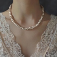 Collier double couche en bambou et perles géométriques pour femme, style sportif, inaltérable, polyvalent, haut de gamme, idéal pour l'été, bijou simple pour la clavicule