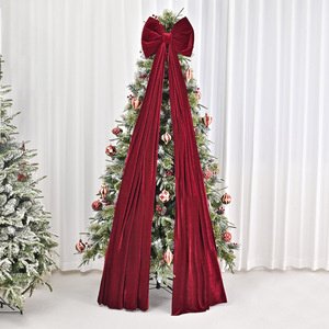 Guirlanda de Natal Grande em Veludo Vermelho Ecológico Reutilizável Personalizável para Decoração de Porta e Árvore - Product Image 1