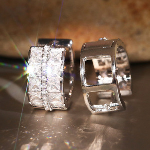 Orecchini con Micro Pavé di Zirconi per Donne, Gioielli Scintillanti alla Moda - Product Image 6