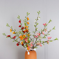 Branche de fleur de pêcher artificielle faite à la main, fleur en soie à longue tige, feuilles vertes en tissu pour la décoration florale de la maison, du vase ou de mariage