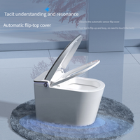 WC intelligent pratique avec technologie anti-éclaboussures, chasse d'eau silencieuse, WC intelligent à poser au sol, bidet intelligent