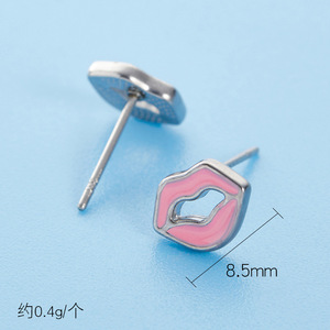 Pendientes de botón de resina esmaltada de acero inoxidable con diseño de flor, fresa y trébol de 8.5mm, bonitos, para mujer, joyería al por mayor a granel - Product Image 3
