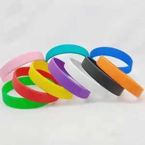 Custom Rubber Polsbandjes Siliconen Armbanden Gepersonaliseerde Pols Bands Met Logo