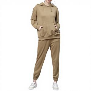 Conjunto Deportivo de Invierno para Mujer de Primera Calidad, Diseño Casual de Dos Piezas con Capucha, Mangas Largas, Patrón Liso, Tela de Lona Transpirable - Product Image 1