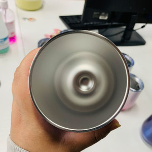 Tazza da viaggio isolata con vernice arcobaleno multicolore personalizzata da 12 once tazza per acqua sottovuoto a doppia parete - Product Image 3