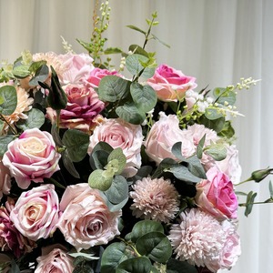 Modernas y Lujosas Bolas de Flores de Espuma Ecológica con Rosas Verdes para Decoración de Mesas de Boda, Soportes de Flores Decorados, Esferas Artificiales Redondas - Product Image 5