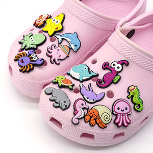 गर्म बिक्री उच्च गुणवत्ता वाले कस्टम नरम pvc प्यारे जानवरों जूते की सजावट व्यक्तिगत क्रैब समुद्री शेर बड़ी मात्रा में - Product Image 2