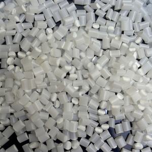 China Resina HIPS 825 MFI 4,5 Gránulos Poliestirenos GPPS HIPS Pellet Materias Primas Plásticas - Product Image 2