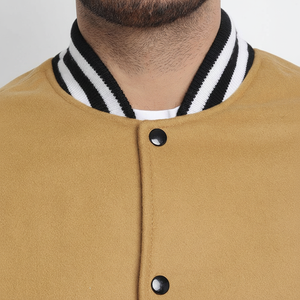 Vestes universitaires personnalisées imprimées et brodées à vendre Prix raisonnable Fermeture à boutons Veste universitaire pour homme - Product Image 1