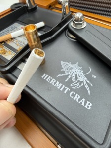 HermitCrab Cigarette Twister 5.5/6.5/8.0 Scelleur universel de pointe pour cigarettes roulées à la main, dispositif anti-frisottis réutilisable en ABS, design minimaliste - Product Image 3