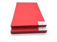 Feuille de papier spécial rouge recyclable anti-frisage pour impression offset, tailles personnalisées disponibles