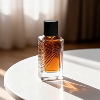 Flacon de parfum de luxe 30ml 50ml 100ml, forme unique, flacon de parfum en verre portable avec vaporisateur à sertir