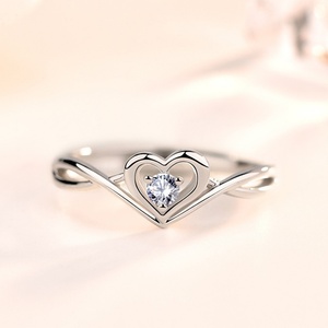 Anillo de Boda Elegante de Plata con Diamante Silverwill, Últimos Diseños, Regalo Perfecto para Aniversario, Colección para el Día de la Madre - Product Image 3