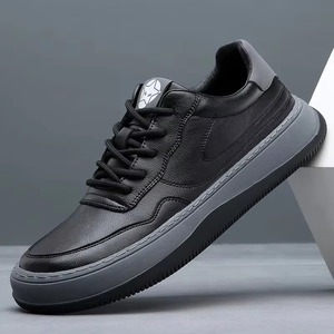 Zapatillas Deportivas Casuales de Cuero Transpirable para Mujer, Zapatos Cómodos para Caminar con Diseño Moderno y Características Atemporales - Product Image 3